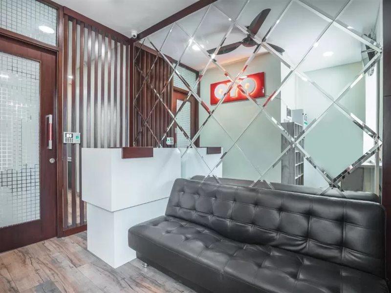 Super Oyo 1487 Residence Khoe Джакарта Екстер'єр фото